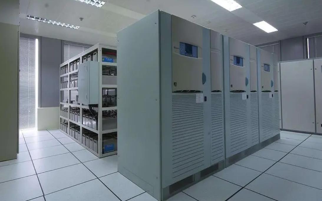 德格UPS 电源的分类