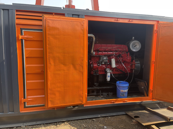 德格柴油发电机组在高温环境下运行时需要注意哪些问题？